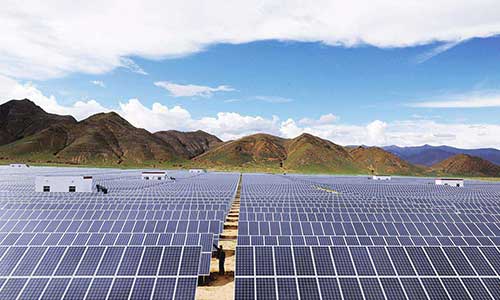 <b>光伏发电系统+储能系统发展对黄片抖音短视频池厂家来说是块大蛋糕</b>