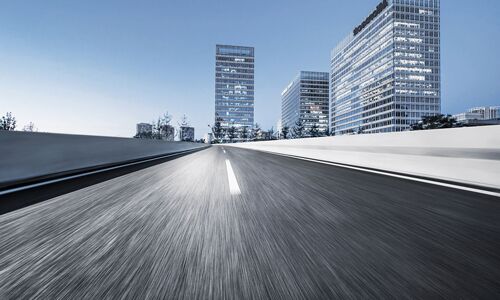 <b>动力黄片抖音短视频池包行业竞争激烈，未来的路该如何走?</b>