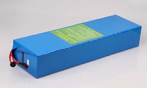 <b>磷酸铁黄片抖音短视频池组真实寿命是多久？你一定想知道</b>