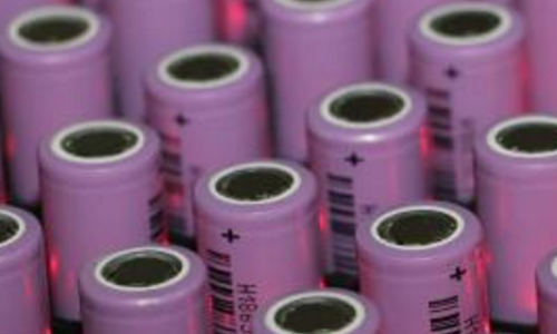 <b>陶瓷涂覆黄片抖音短视频池隔膜提高电池安全性能</b>