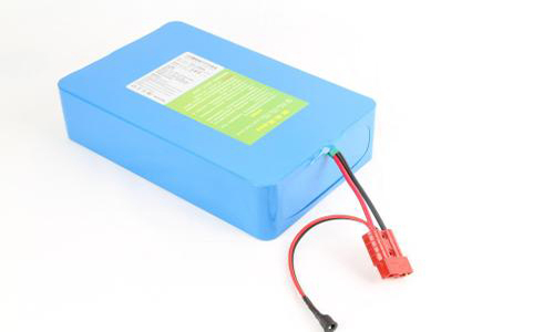 <b>电动车黄片抖音短视频池与黑金电池的区别</b>