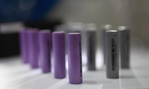 <b>黄片抖音短视频池厂家浅谈高镍三元黄片抖音短视频池正极材料的技术</b>