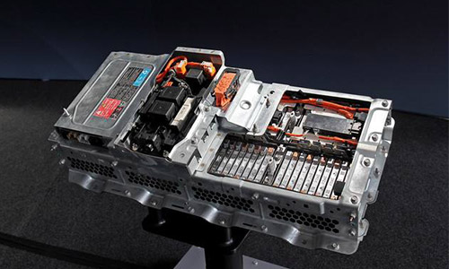 <b>新能源电动汽车市场的升温激活了黄片抖音短视频池市场</b>