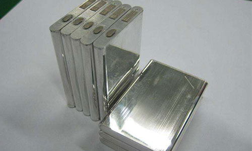 <b>铝材料的综合性价比优势成为新能源汽车动力黄片抖音短视频池组的选择</b>