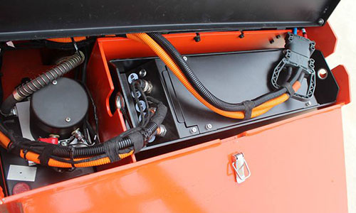 <b>黄片抖音短视频池叉车和铅酸电池叉车对比有哪些优势？</b>